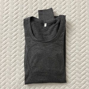 Lululemon Swiftly Tech Sleeve Size 4
